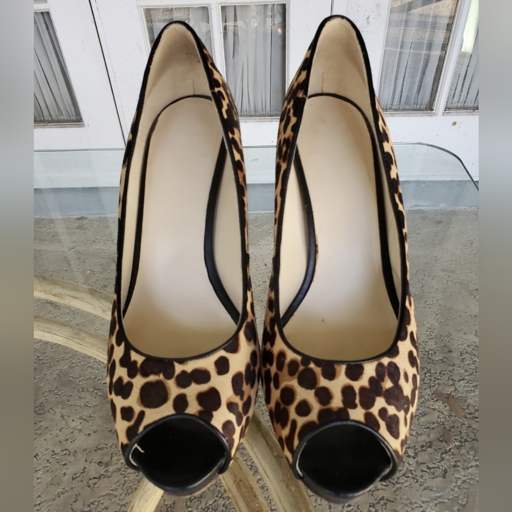 Nine West 10M Peep Toe Pumps Heels, Cheetah Leopard Animal Print, Broken Heels